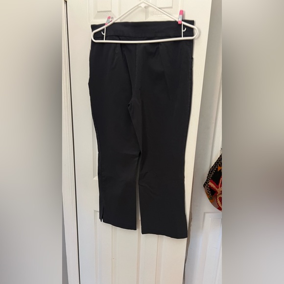 Counterparts Cropped Pants - Side split - Picture 2 of 4